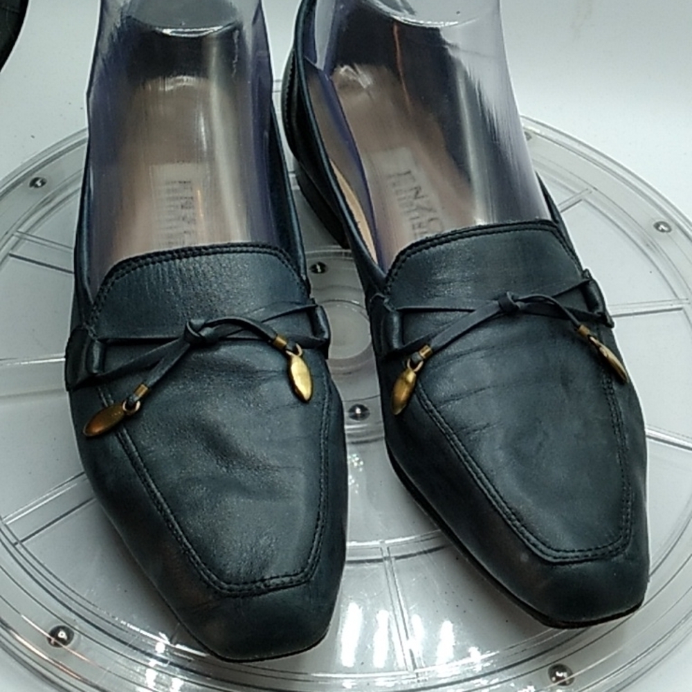 Enzo Angiolini 7.5N blue flats dress shoes